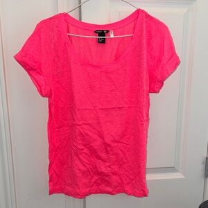 H&M Women’s Bright Hot Pink Scoop Neck Tee